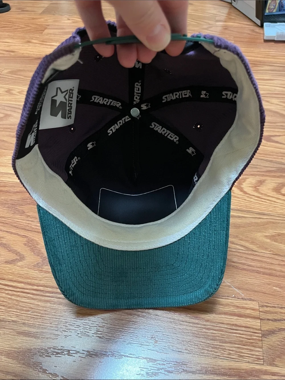 Vintage 90’s Starter Might Ducks colored hat - Picture 4 of 5
